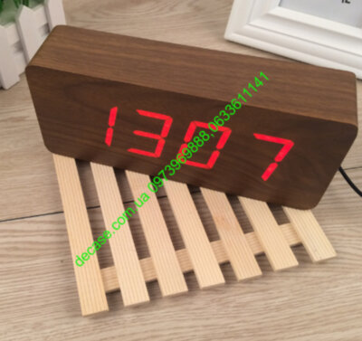 Часы деревянный брусок Vst863 Brown red время дата температура